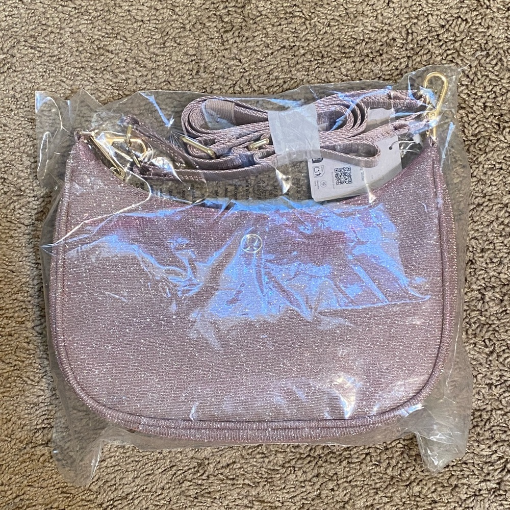 NWT Lululemon City Essential Small Shoulder Bag 3L Glitter - Picture 2 of 6